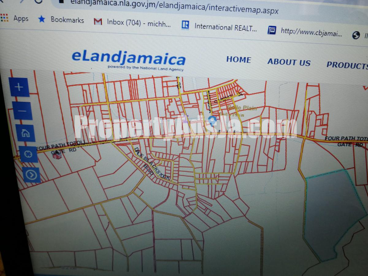 Commercial/farm land For Sale in Four Paths, Clarendon Jamaica