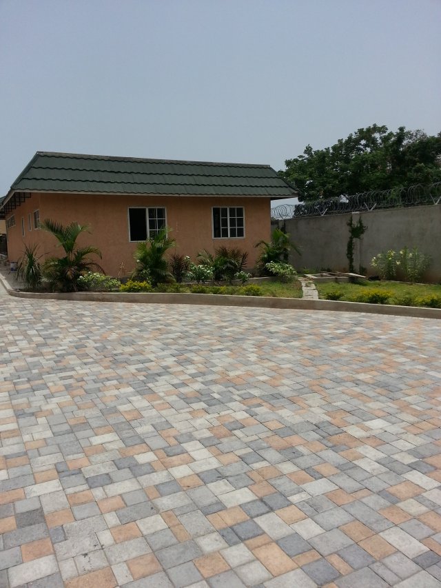 Townhouse For Sale in LIGUANEA, Kingston / St. Andrew Jamaica