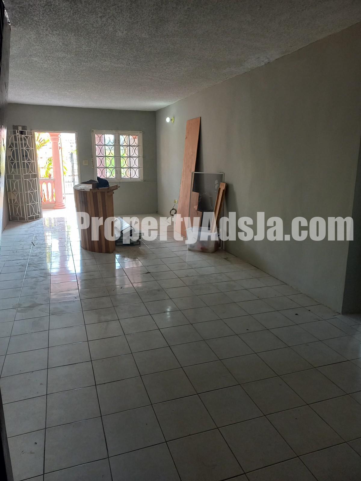 Townhouse For Rent in Ensom Spanish Town, St. Catherine Jamaica