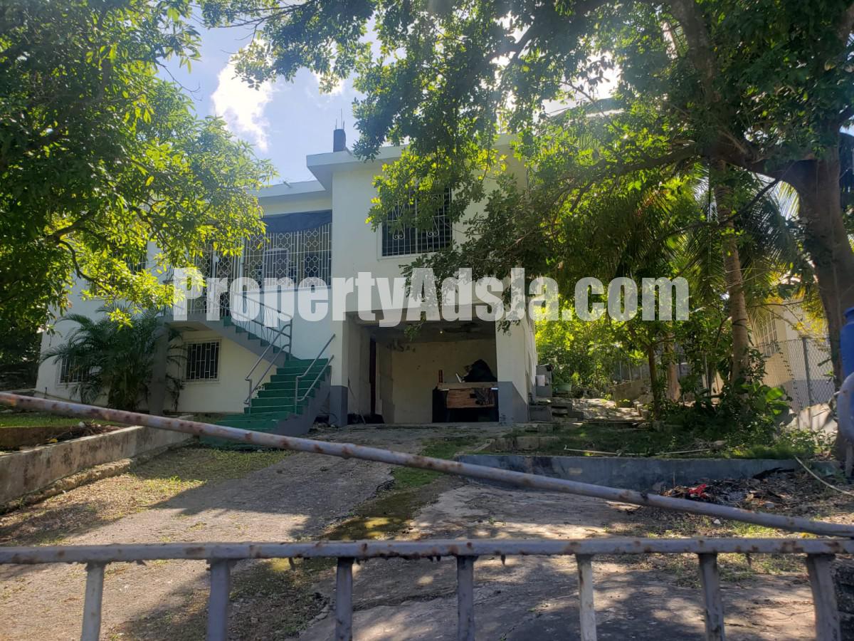 House For Sale in ALBION, St. James Jamaica