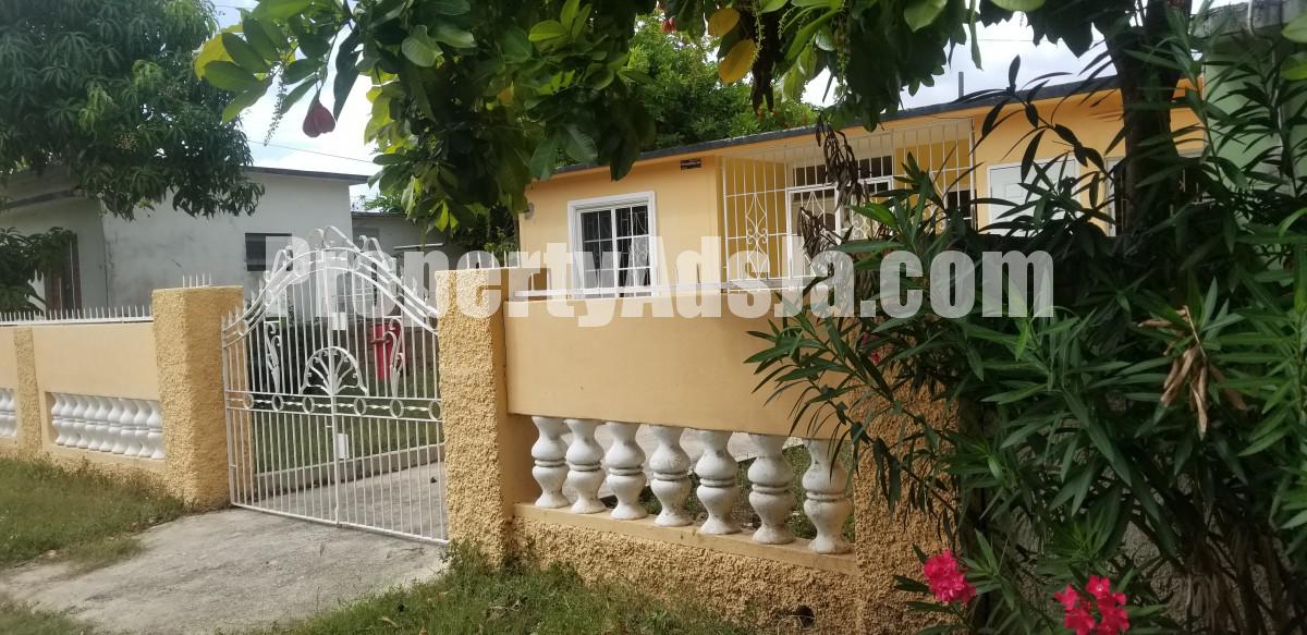 House For Sale in Portmore, St. Catherine Jamaica