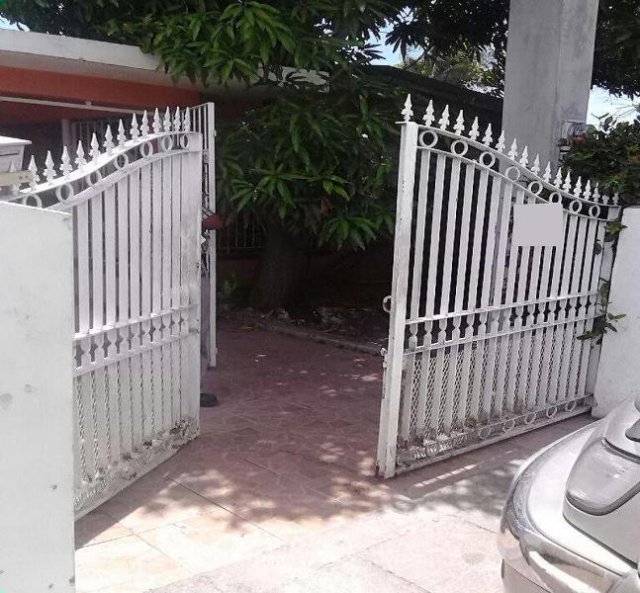 House For Sale in Pembroke Hall, Kingston / St. Andrew Jamaica