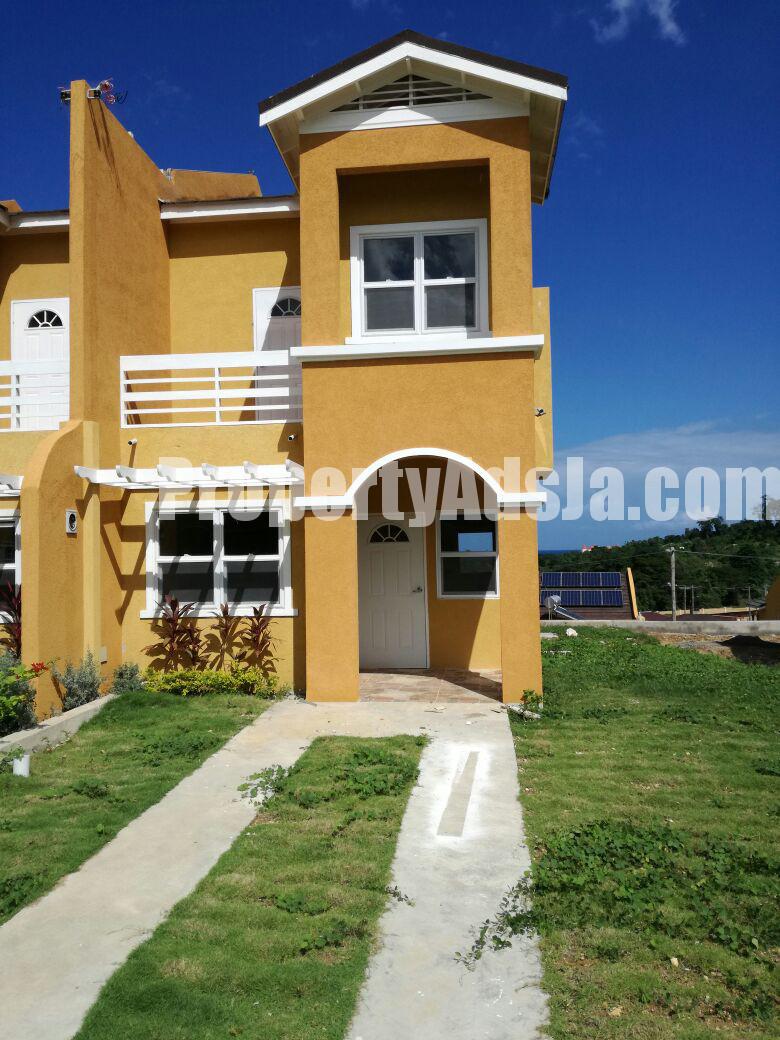 Townhouse For Rent in Runaway Bay, St. Ann Jamaica