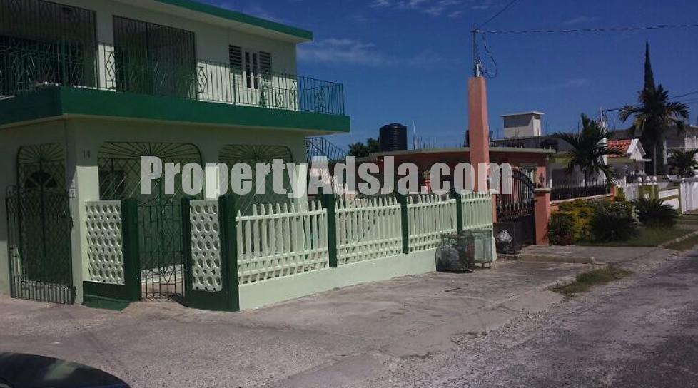 Apartment For Sale in NORWOOD HOUSING SCHEME, St. James Jamaica