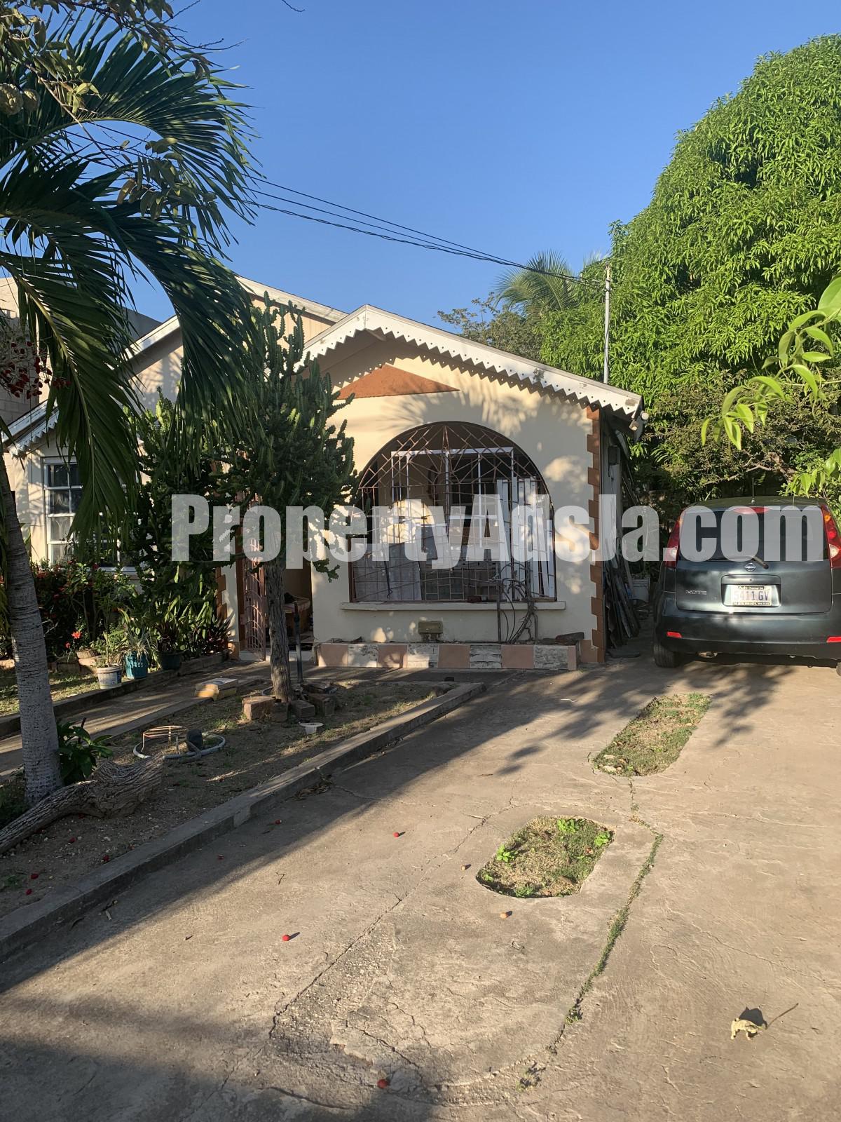 House For Sale in Whitewater Meadows, St. Catherine Jamaica