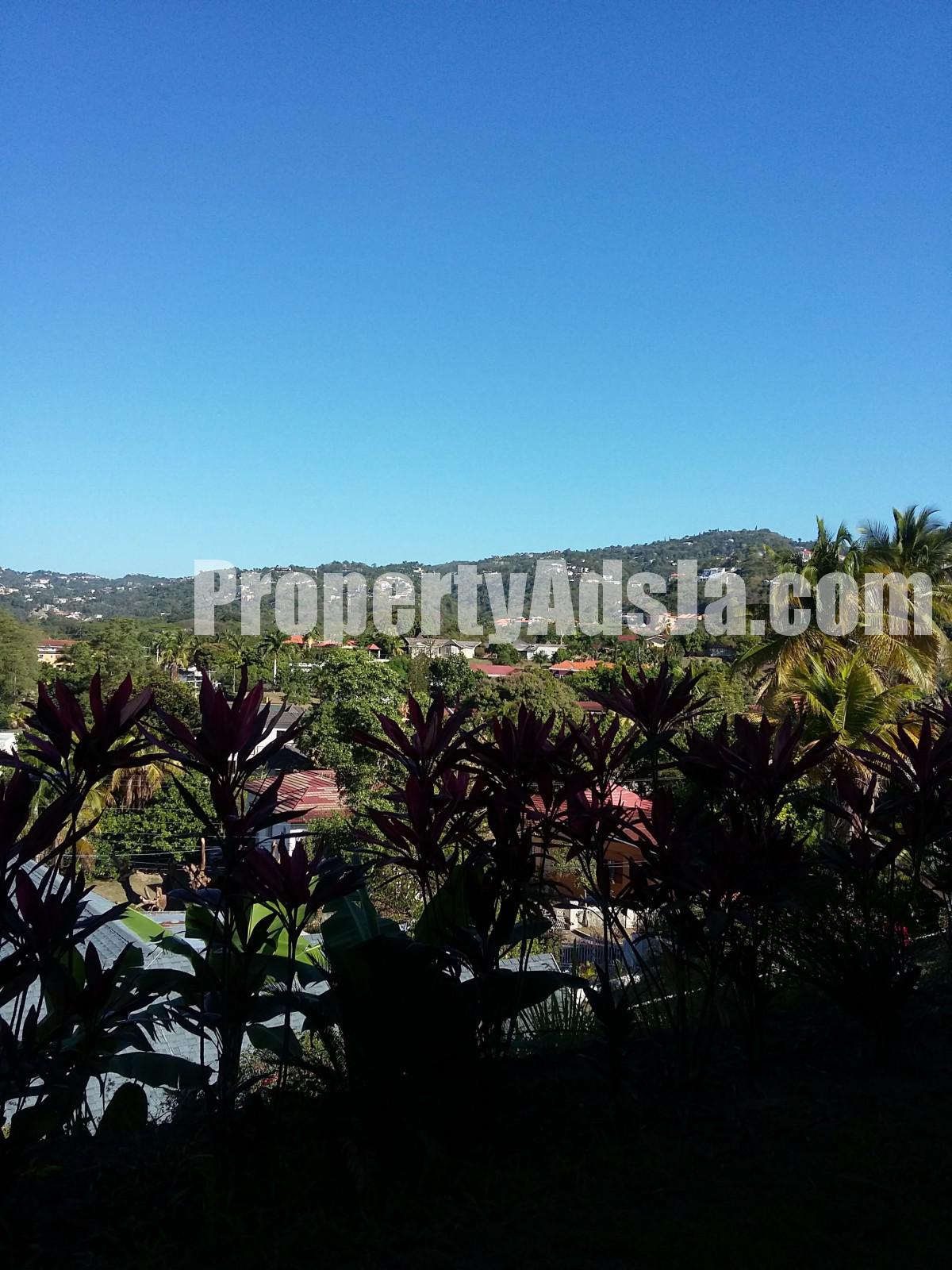 Townhouse For Rent in Cherry Gardens, Kingston / St. Andrew Jamaica