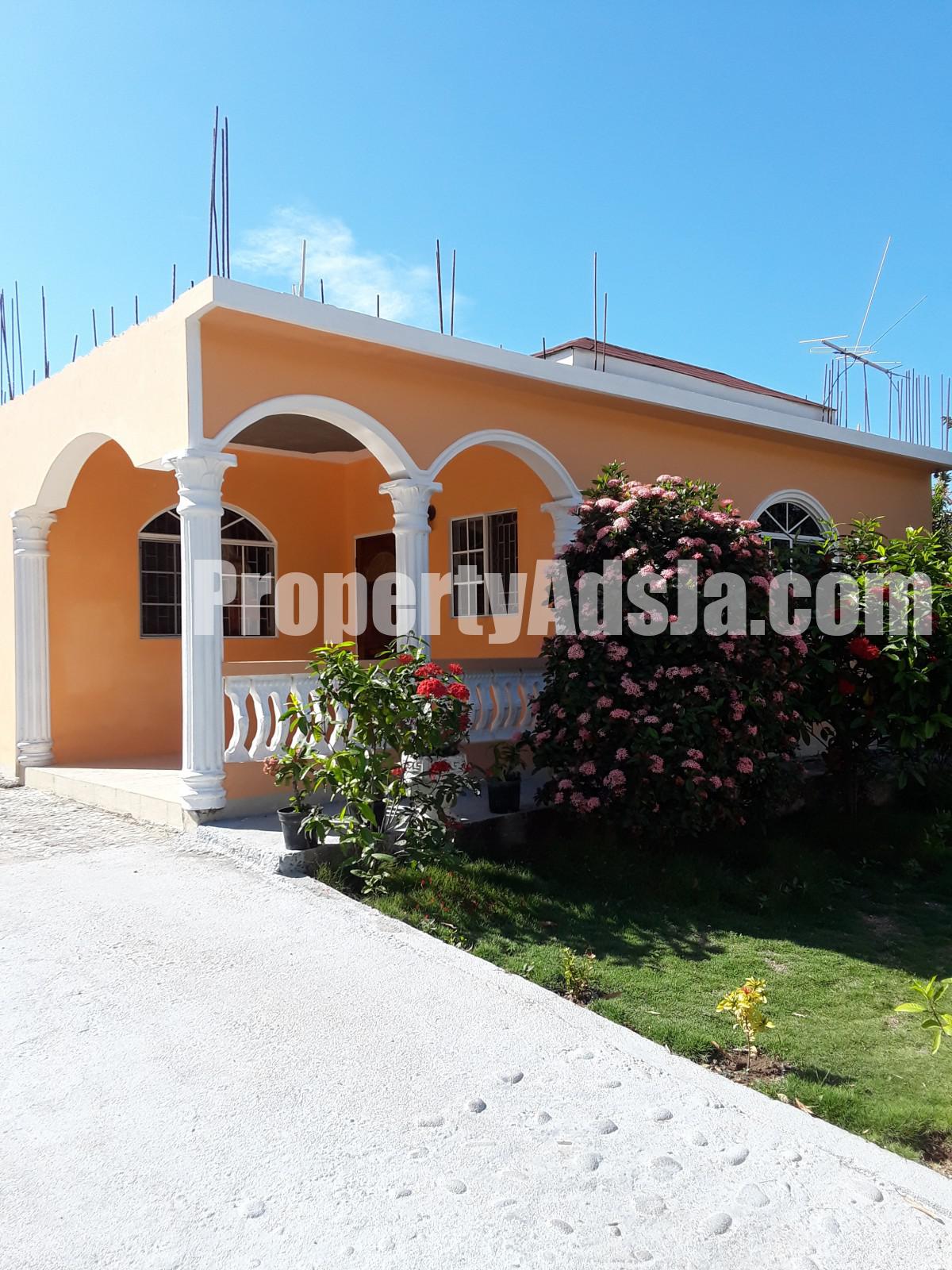 House For Sale in Bull Bay, Kingston / St. Andrew Jamaica