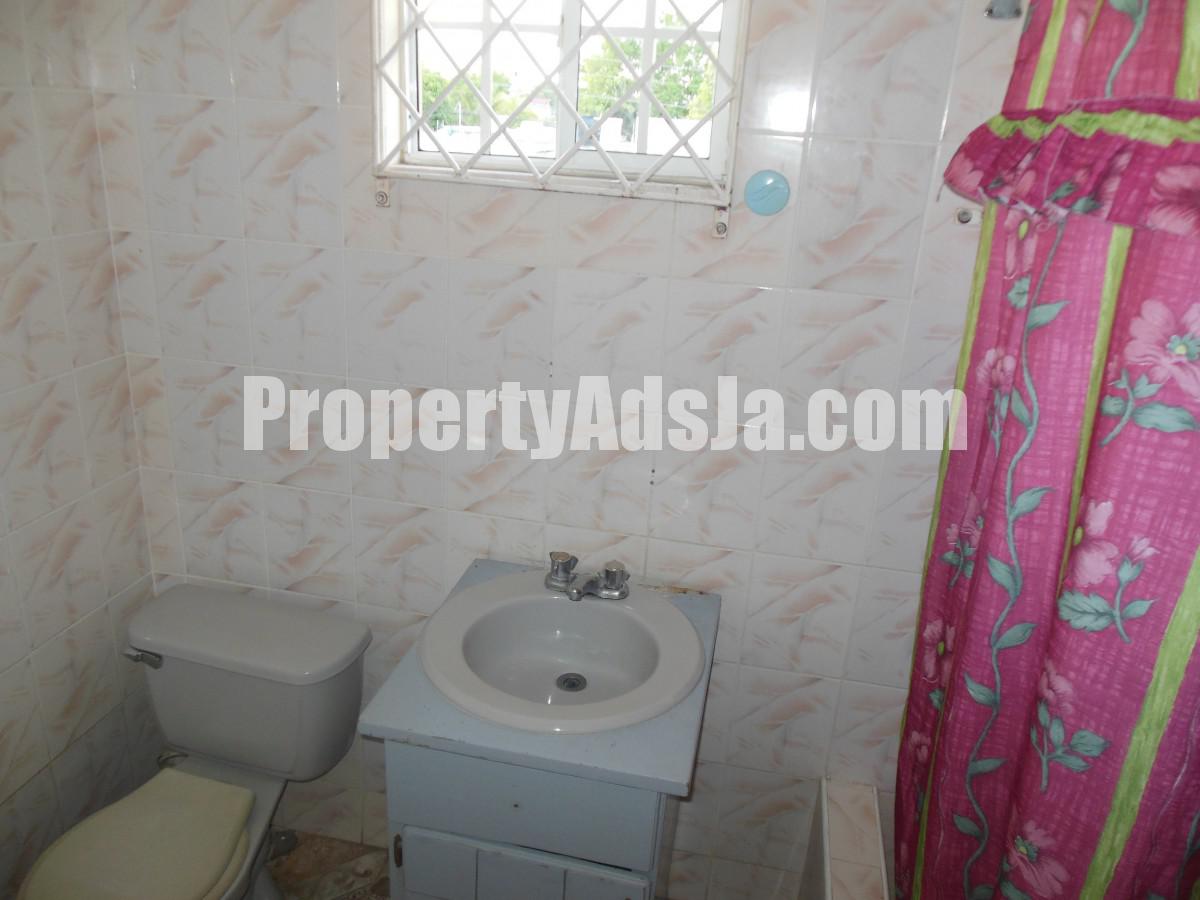 Apartment For Rent in Cumberland Portmore, St. Catherine Jamaica