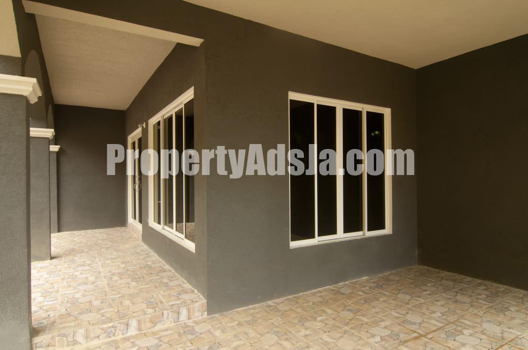 House For Sale in GAYLE, St. Mary Jamaica