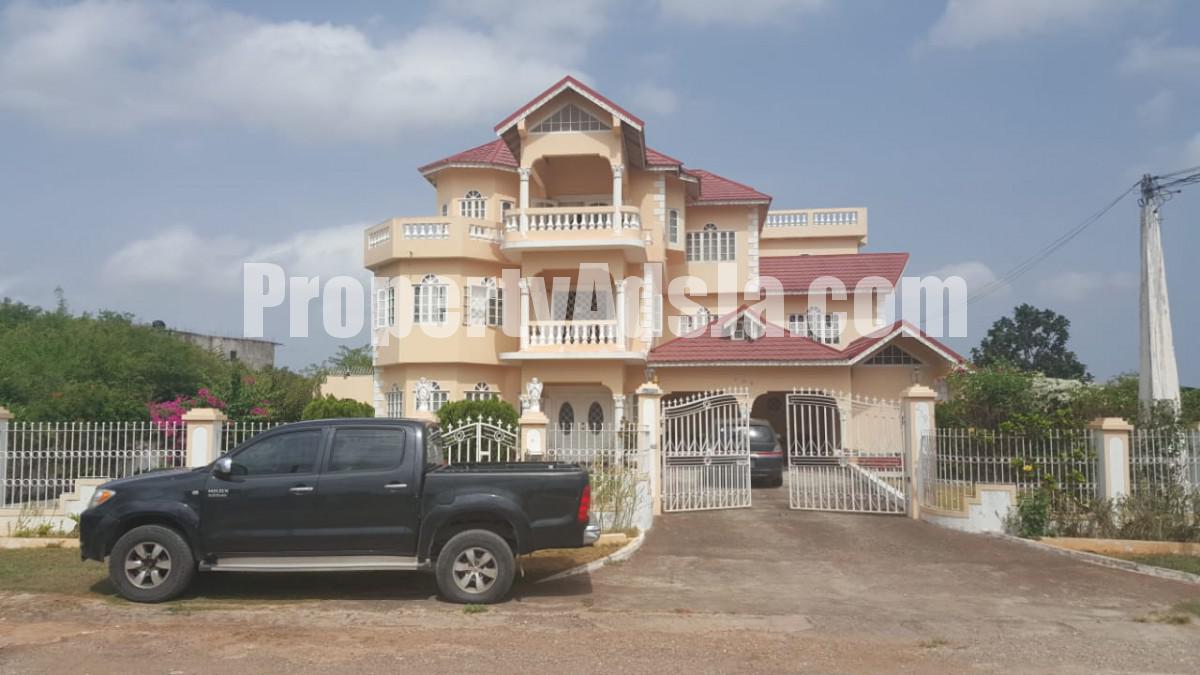 House For Sale in Green Acres, St. Catherine Jamaica