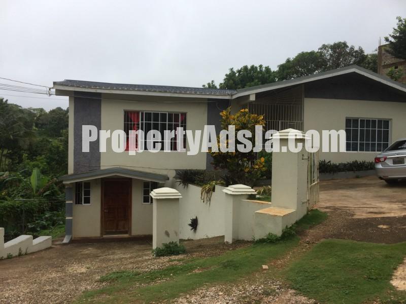 House For Sale in Manchester, Manchester Jamaica