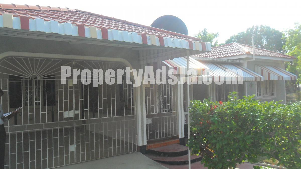 House For Sale in West Albion, St. Thomas Jamaica