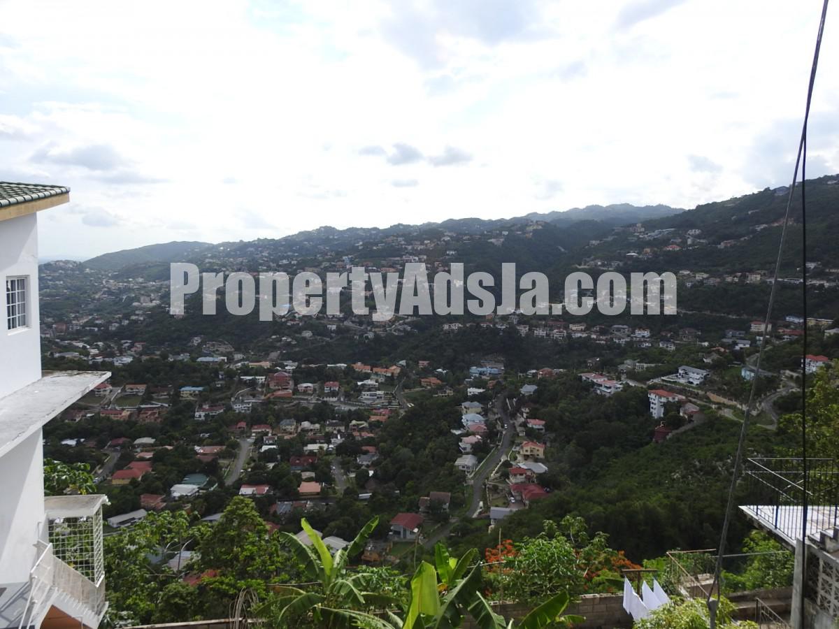 House For Sale in Armour Heights, Kingston / St. Andrew Jamaica