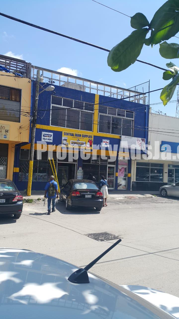 Commercial building For Sale in Mandeville, Manchester Jamaica