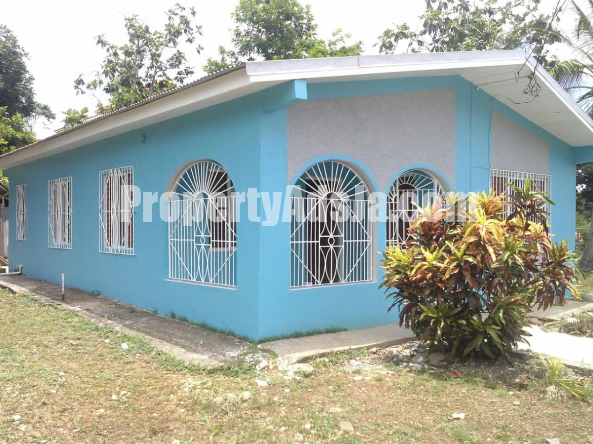 House For Rent in Rhules Pen, Clarendon Jamaica
