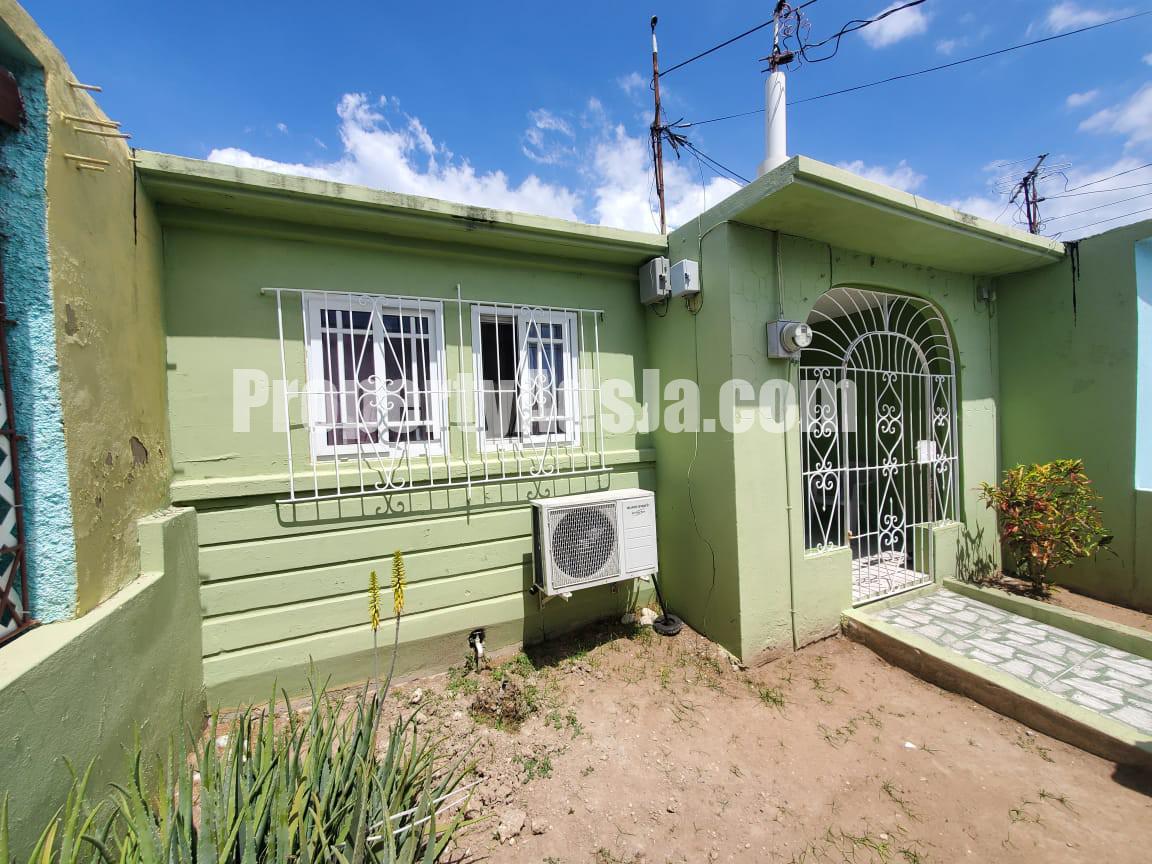 House For Sale in Waterford, St. Catherine Jamaica
