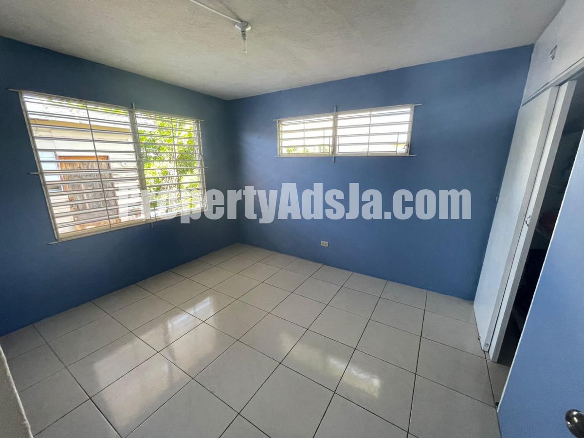 Apartment For Sale in Liguanea, Kingston / St. Andrew Jamaica