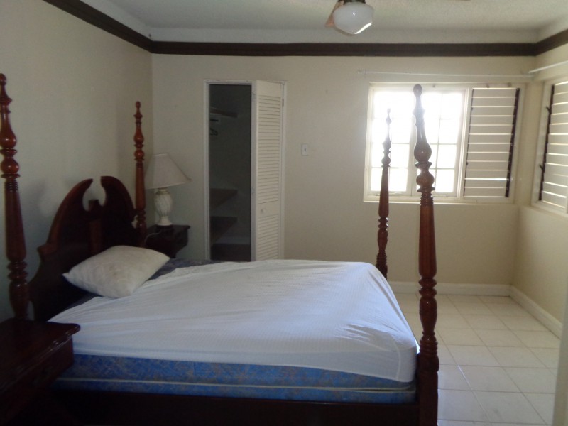 Apartment For Sale in Montego Bay, St. James Jamaica