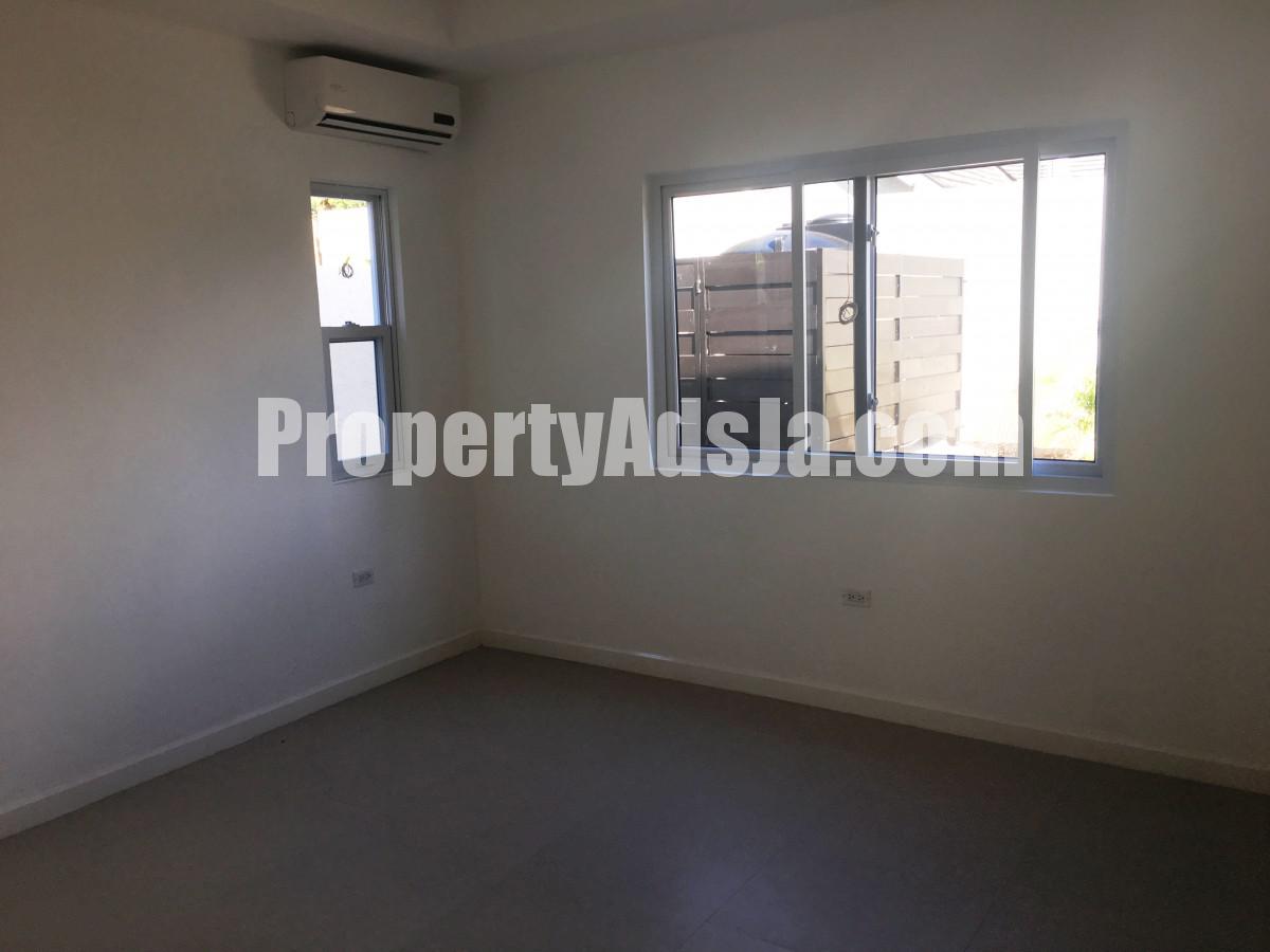 Apartment For Rent in Norbrook Palms, Kingston / St. Andrew Jamaica