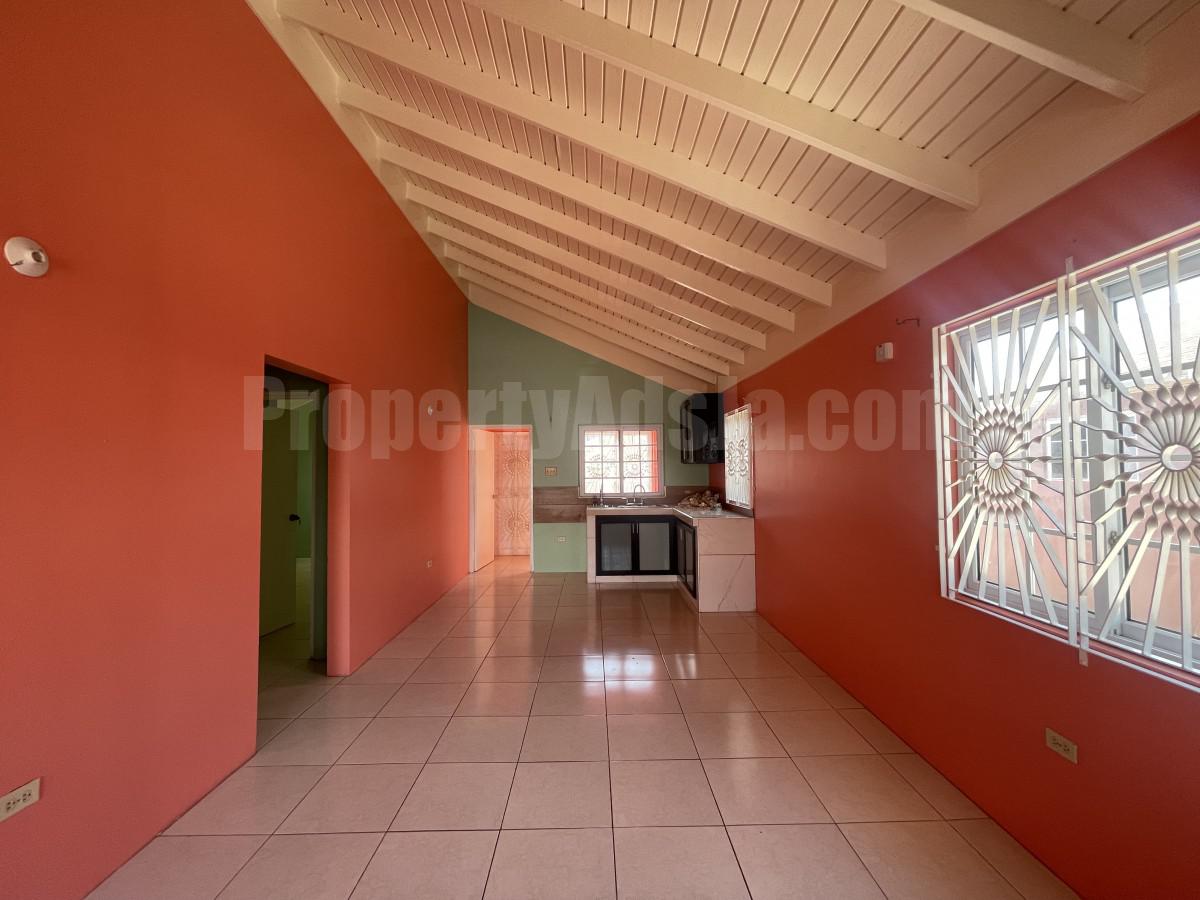 House For Rent in Portmore, St. Catherine Jamaica photo 4