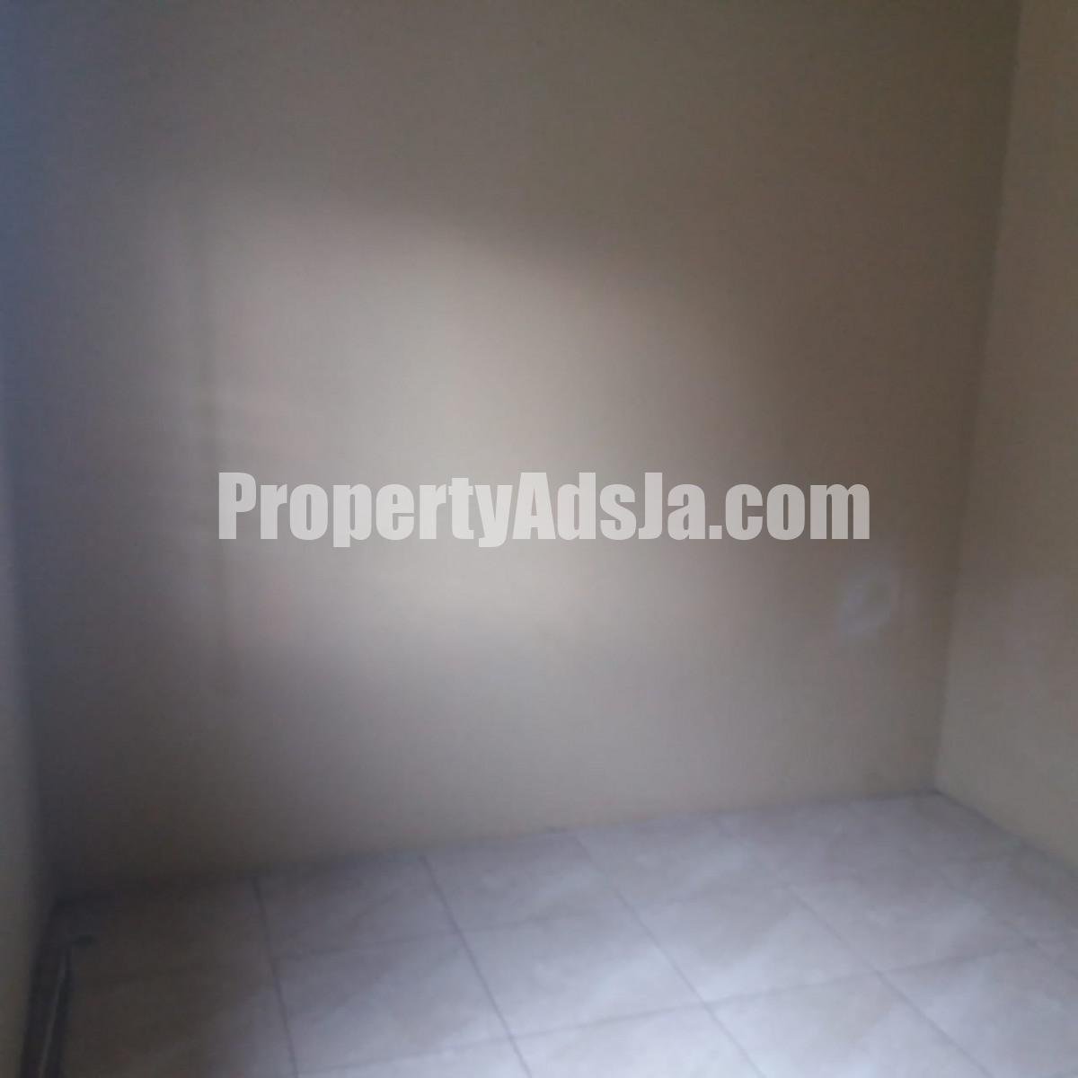 Townhouse For Rent in Calabar Mews, Kingston / St. Andrew Jamaica