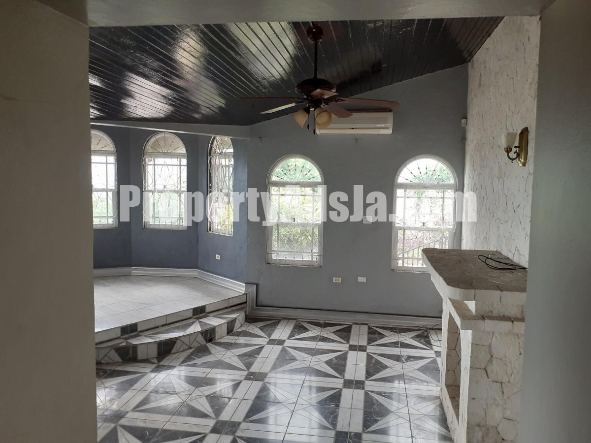 House For Sale in Beverly Hills, Kingston / St. Andrew Jamaica