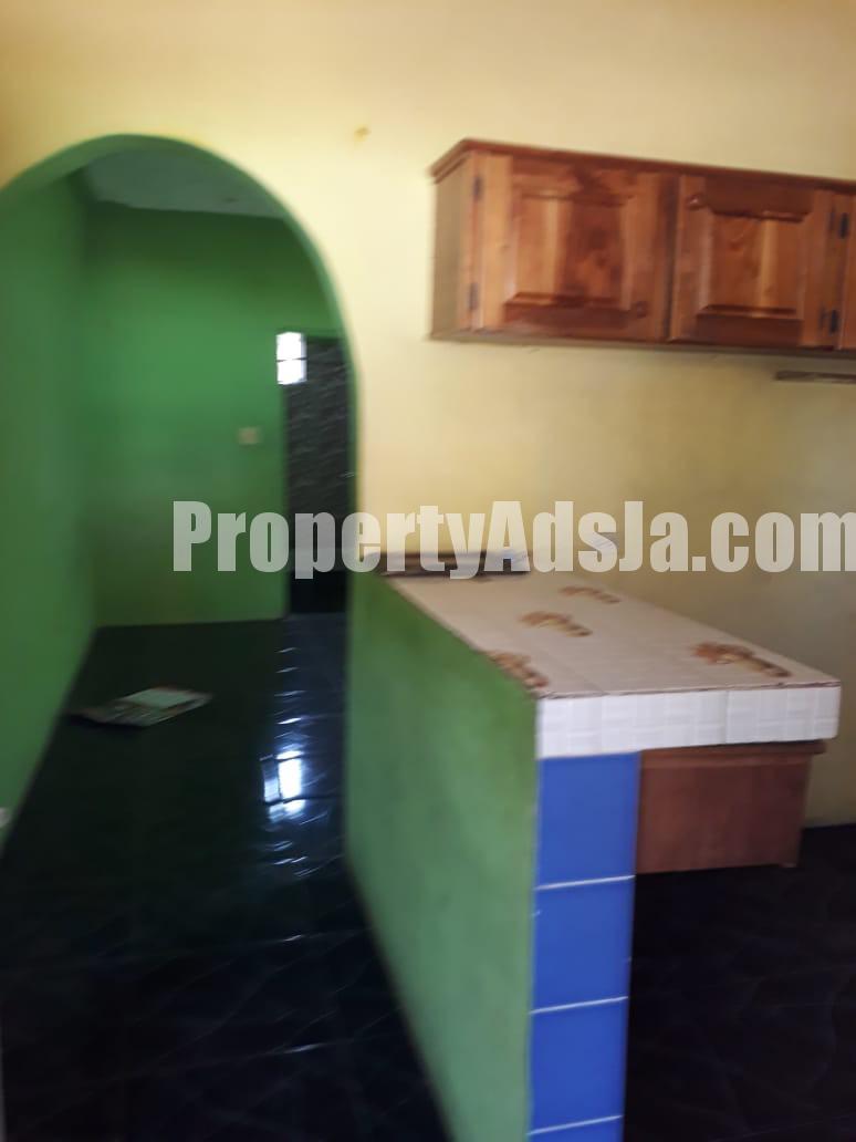 Flat For Rent in CORNWALL COURTS, St. James Jamaica