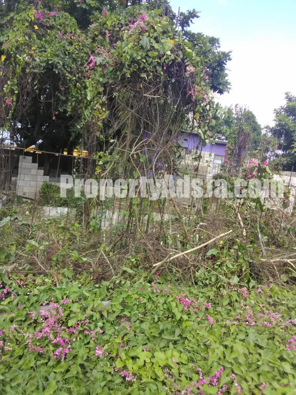 Residential lot For Sale in Gregory Park, St. Catherine Jamaica
