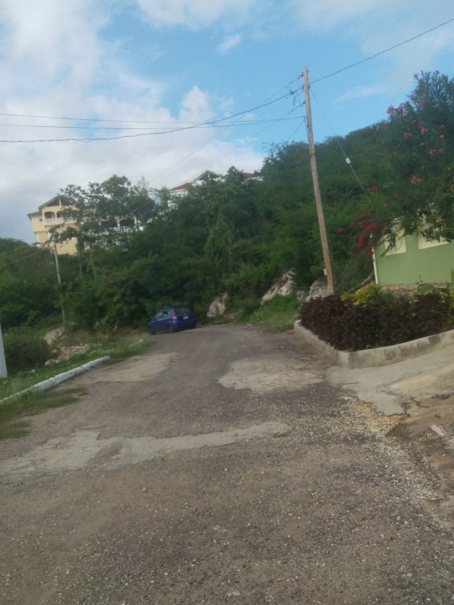 Residential lot For Sale in mount view estate, St. Catherine Jamaica