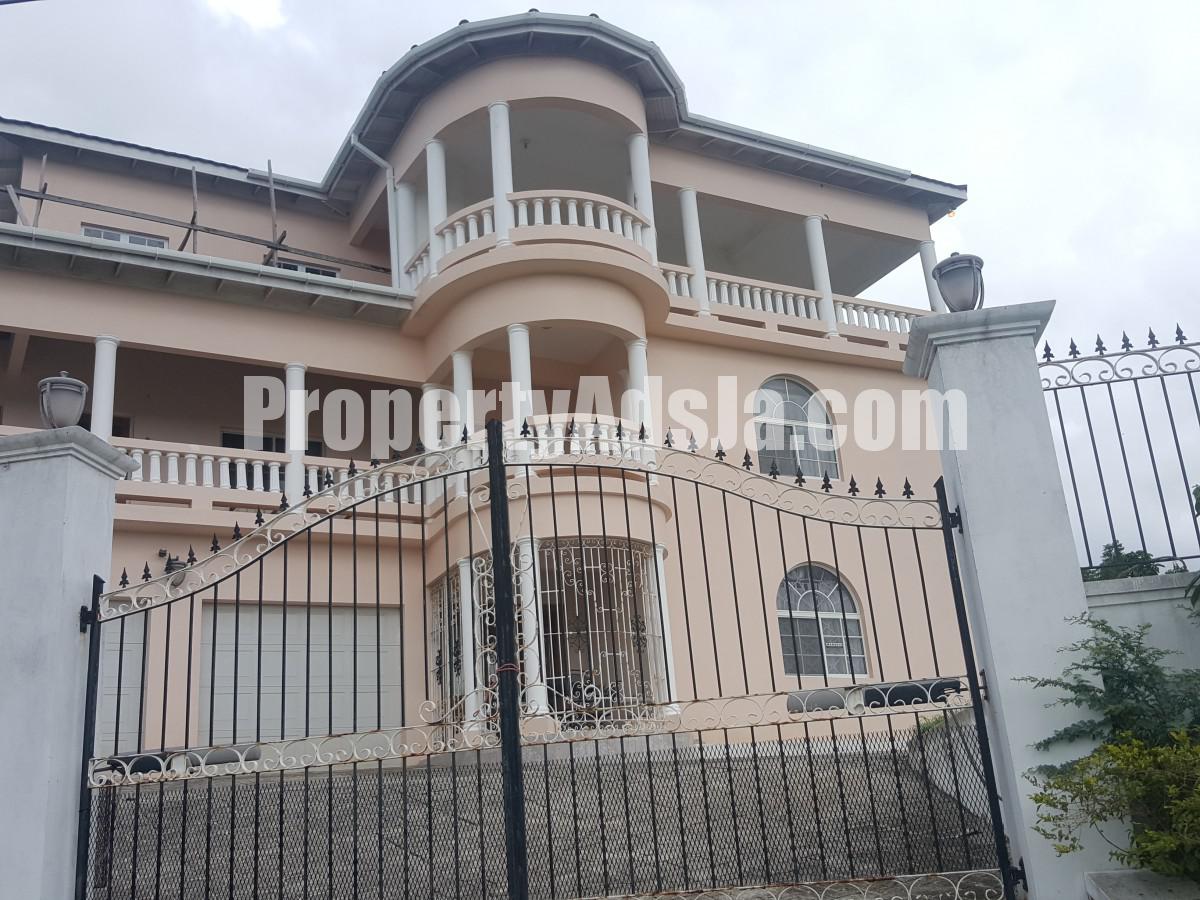Apartment For Rent in May Pen, Clarendon Jamaica