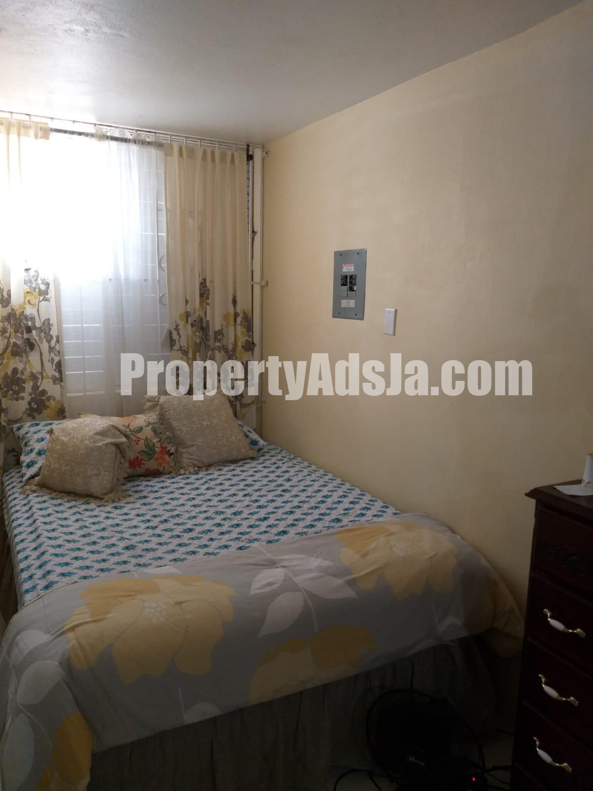 Apartment For Rent in Mona Kgn 6, Kingston / St. Andrew Jamaica