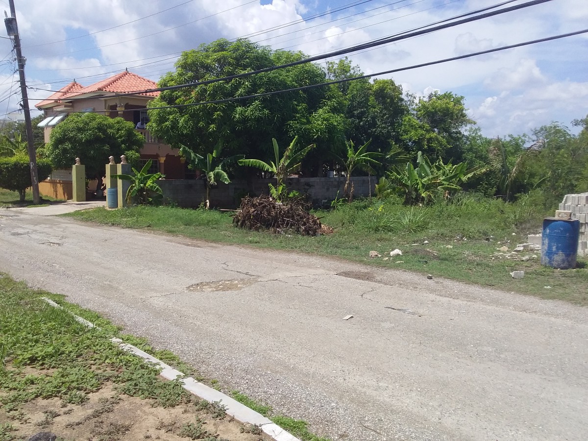 Residential lot For Sale in Hellshire, St. Catherine Jamaica ...