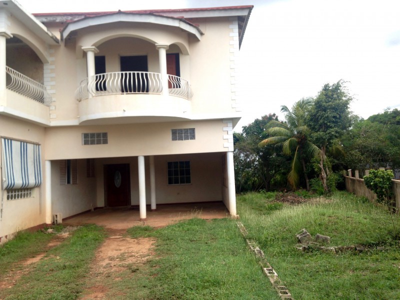 House For Sale in St Catherine, St. Catherine Jamaica