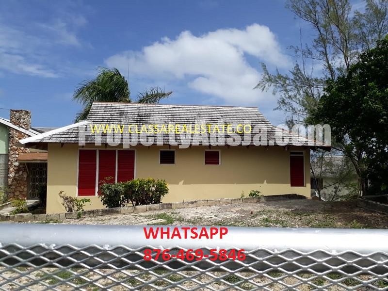 Apartment For Rent in CORAL GARDEN, St. James Jamaica