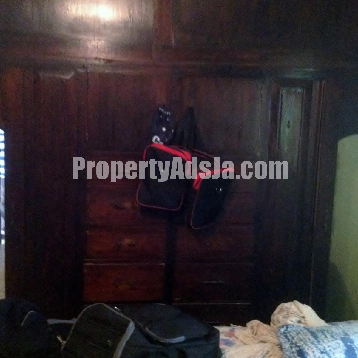 House For Sale in Gayle, St. Mary Jamaica