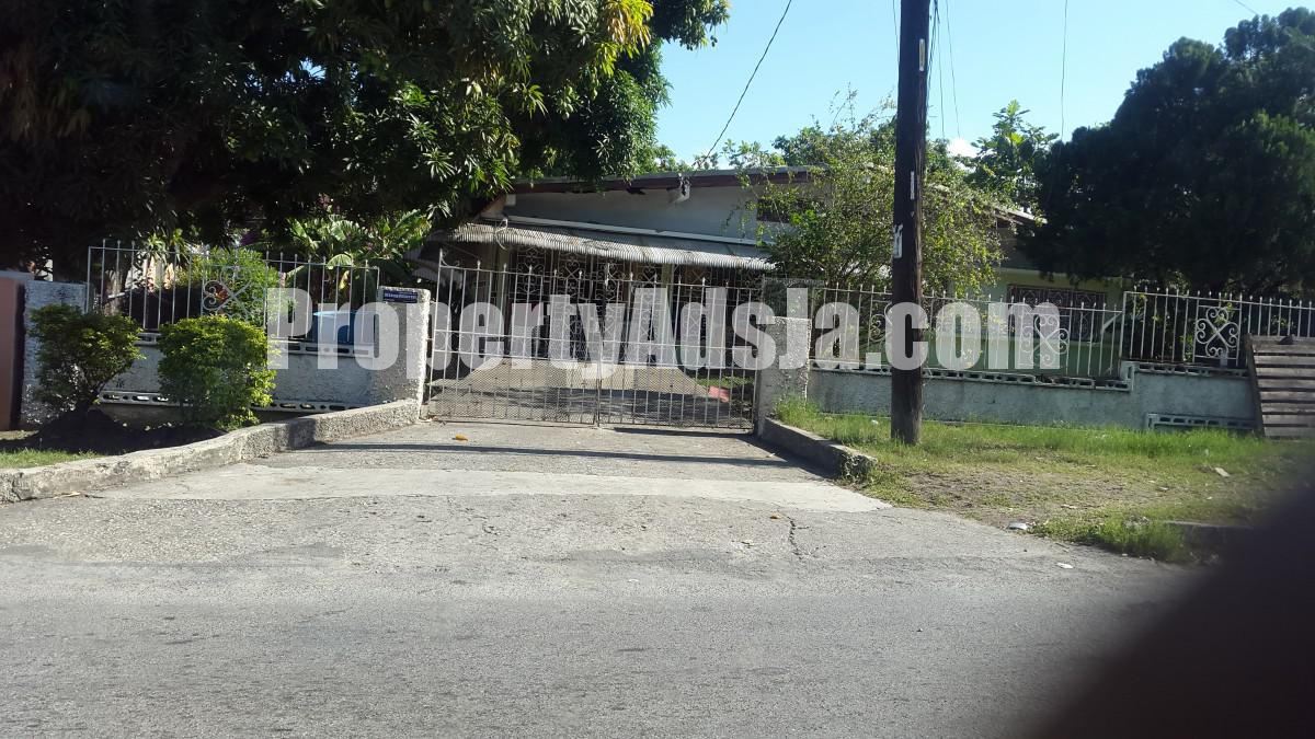 House For Sale in Havendale, Kingston / St. Andrew Jamaica