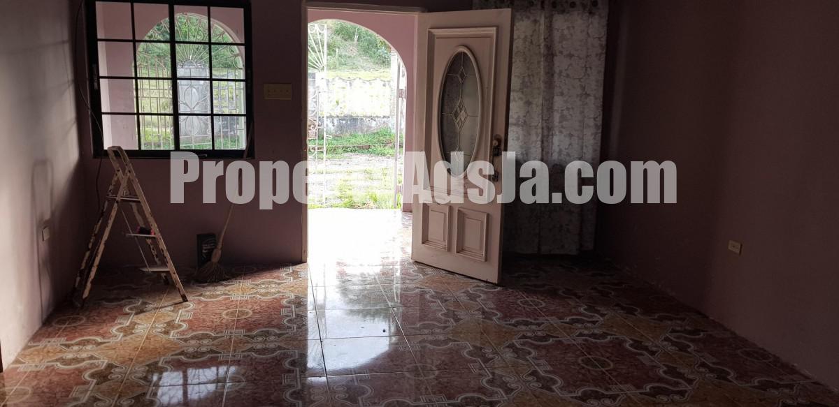 House For Rent in Newport, Manchester Jamaica