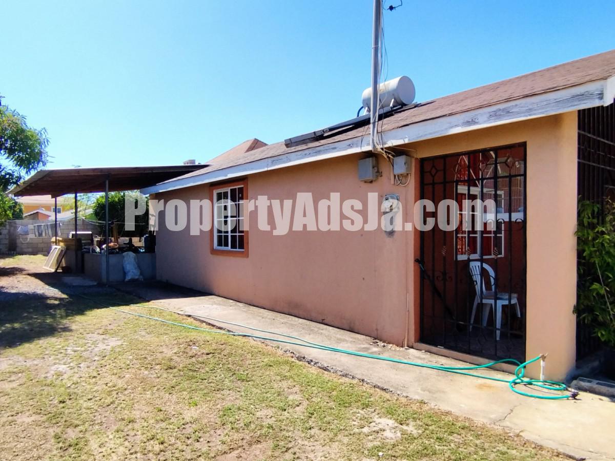 House For Sale in New Harbour Village 2 Phase 1, St. Catherine Jamaica