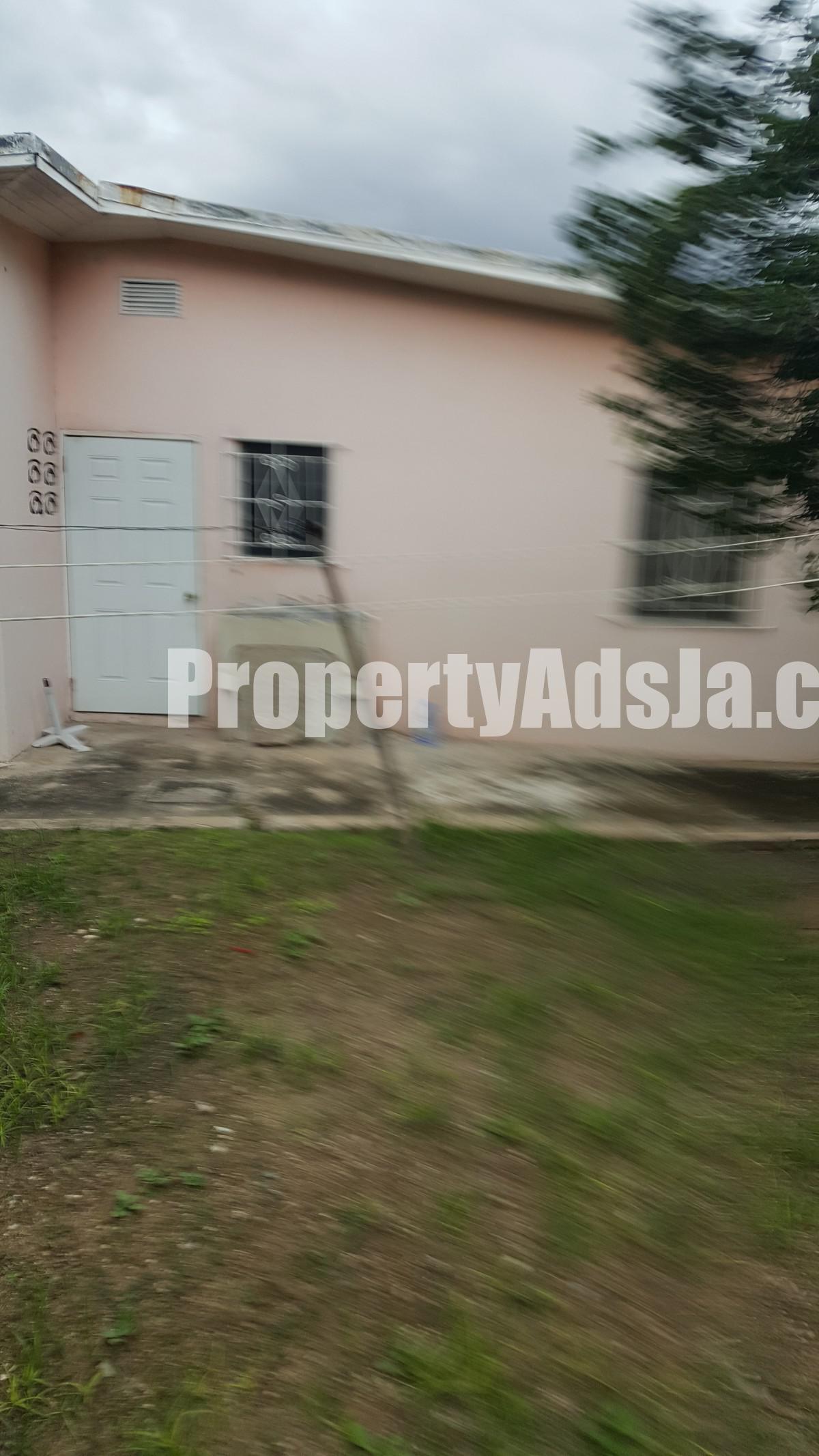 House For Rent in Washington Garden, Kingston / St. Andrew Jamaica