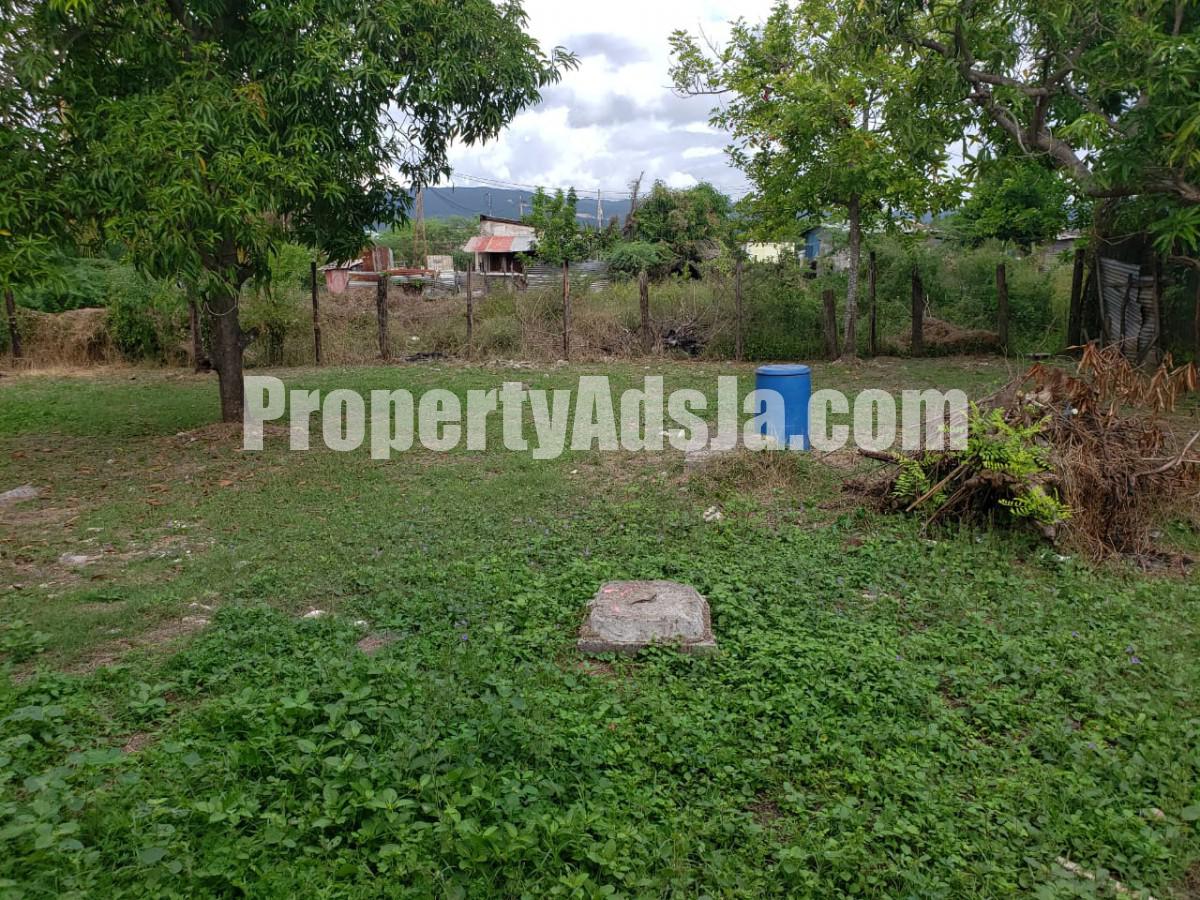 House For Sale in Four Paths, Clarendon Jamaica