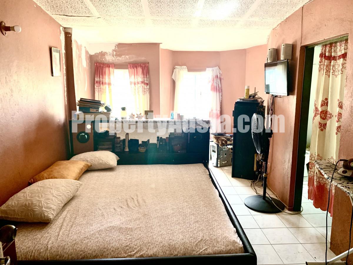 Townhouse For Sale in Cooreville Gardens, Kingston / St. Andrew Jamaica