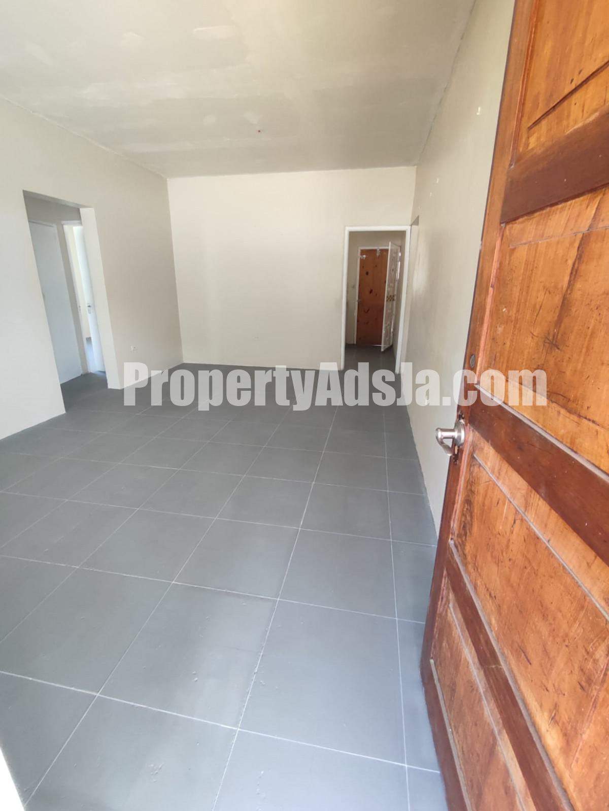 House For Rent in Ziadie Avenue, Kingston / St. Andrew Jamaica