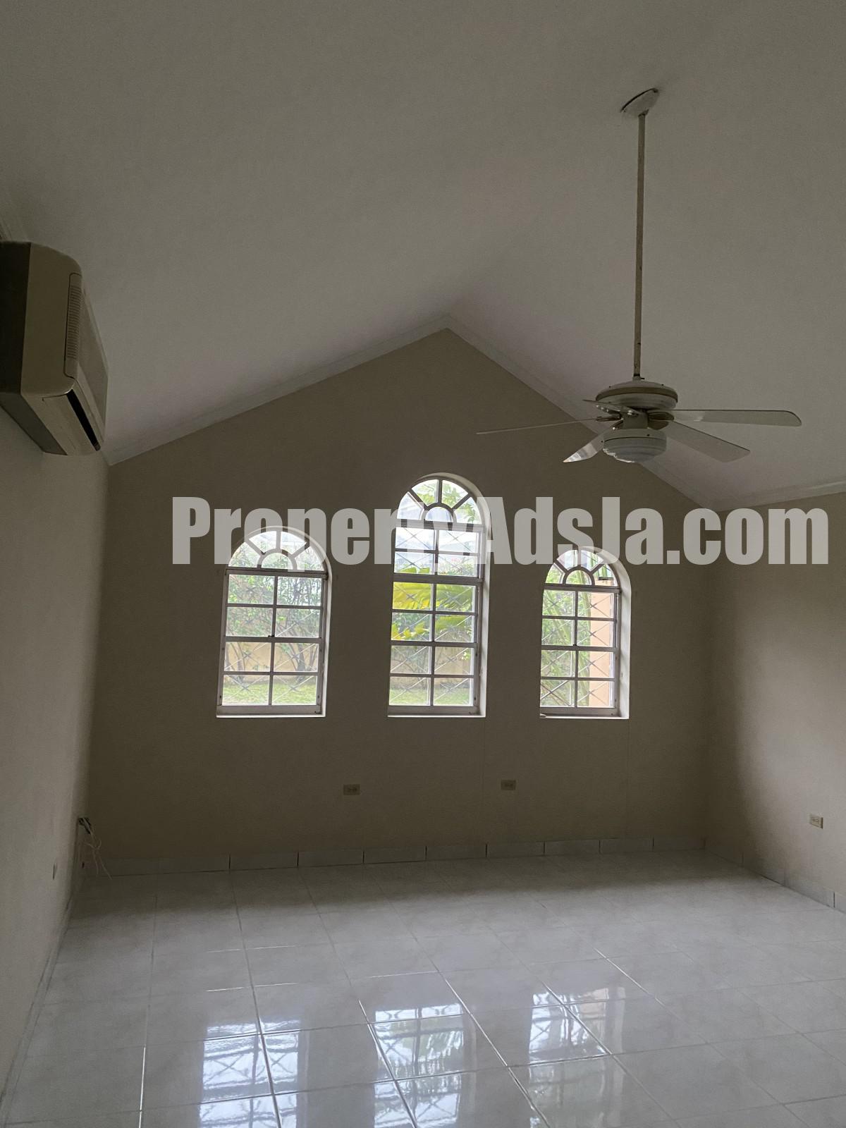 House For Rent in cherry garden, Kingston / St. Andrew Jamaica