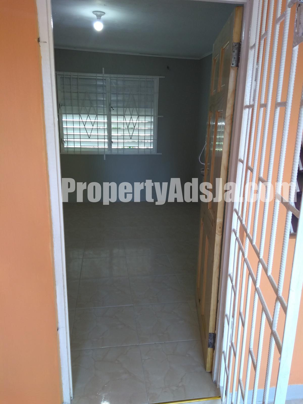 Flat For Rent in Harbour View, Kingston / St. Andrew Jamaica