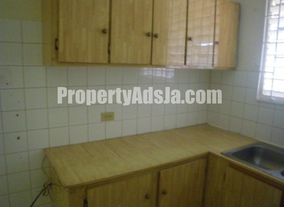 House For Rent in Mona, Kingston / St. Andrew Jamaica