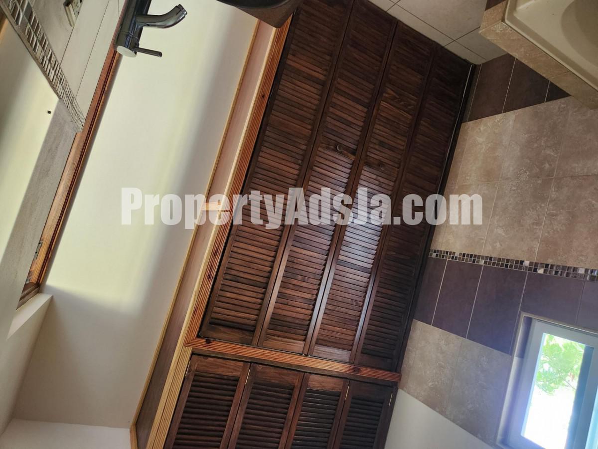 Apartment For Rent in Mona Heights, Kingston / St. Andrew Jamaica