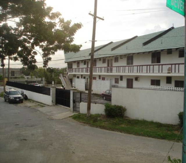 Apartment For Rent in Beverley Hills, Kingston / St. Andrew Jamaica