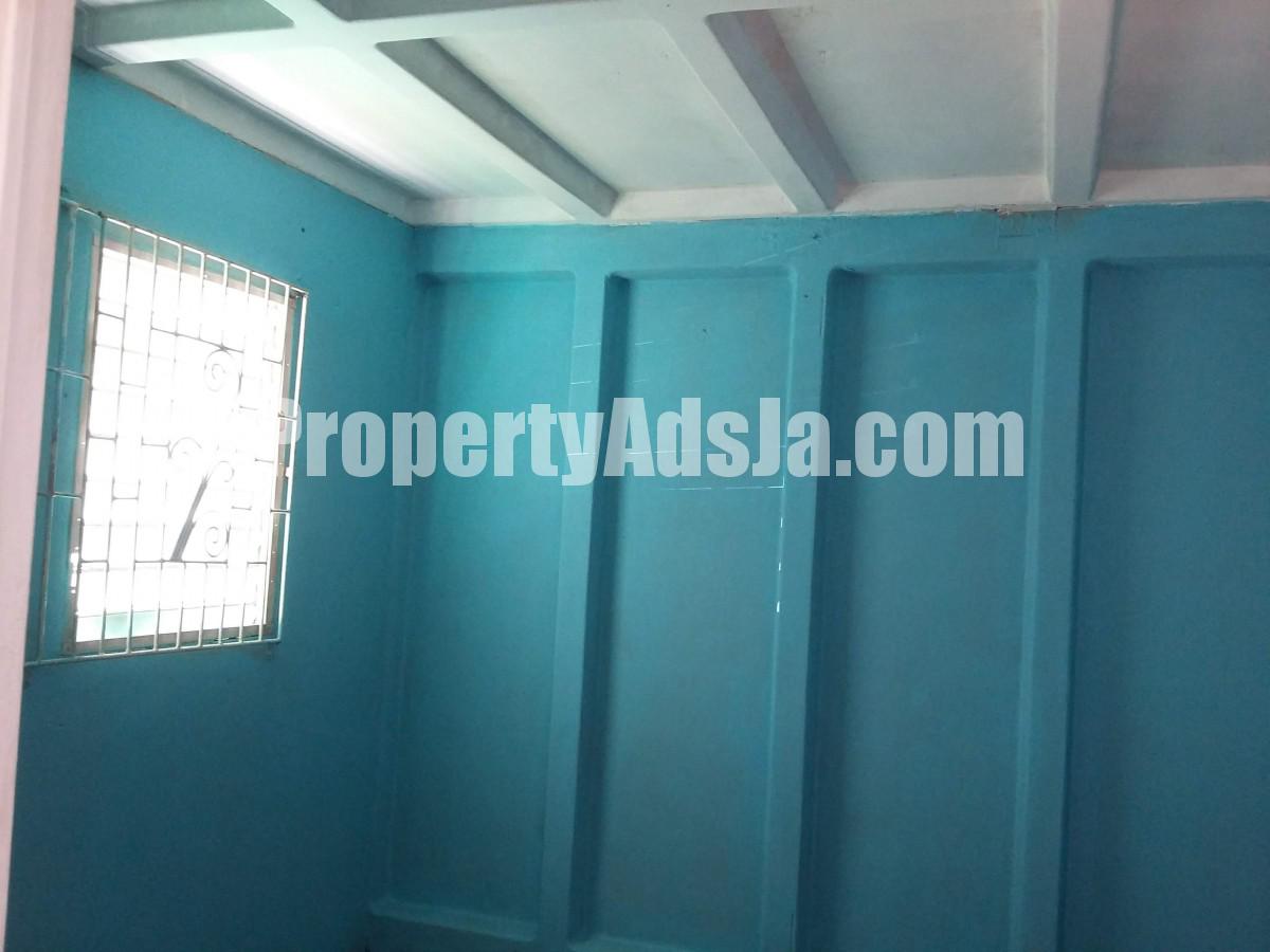 House For Sale in Waterford Portmore, St. Catherine Jamaica