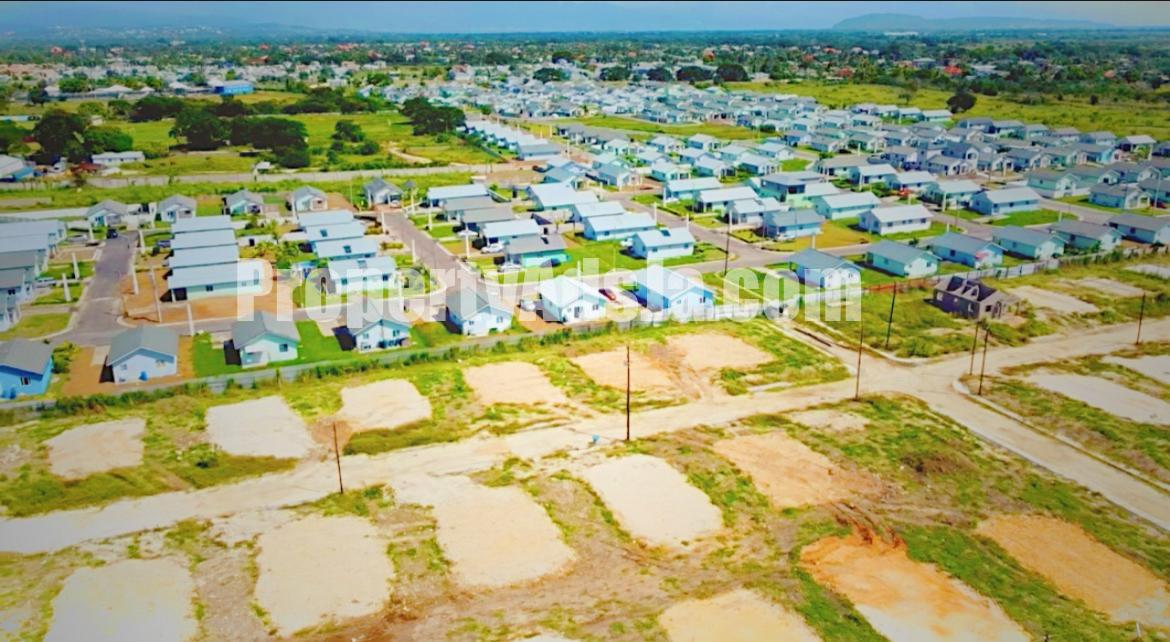 Residential lot For Sale in Innswood, St. Catherine Jamaica