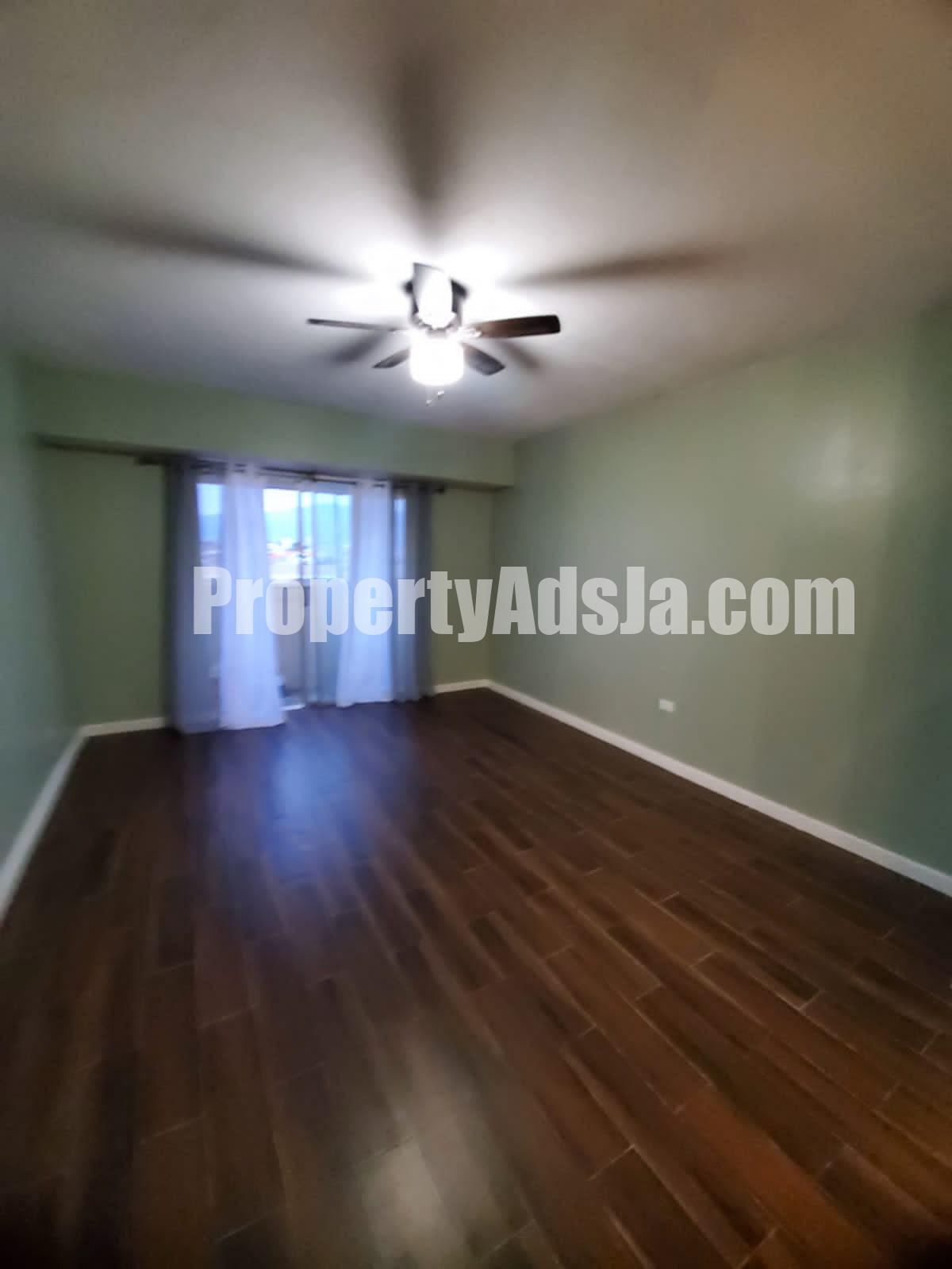 Apartment For Rent in Ocean Towers, Kingston / St. Andrew Jamaica